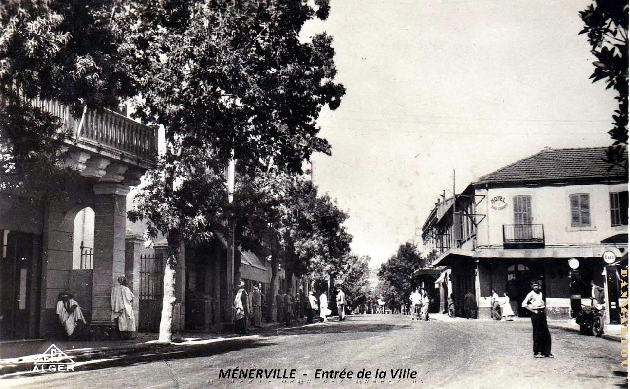Menerville - Entree de la Ville.jpg